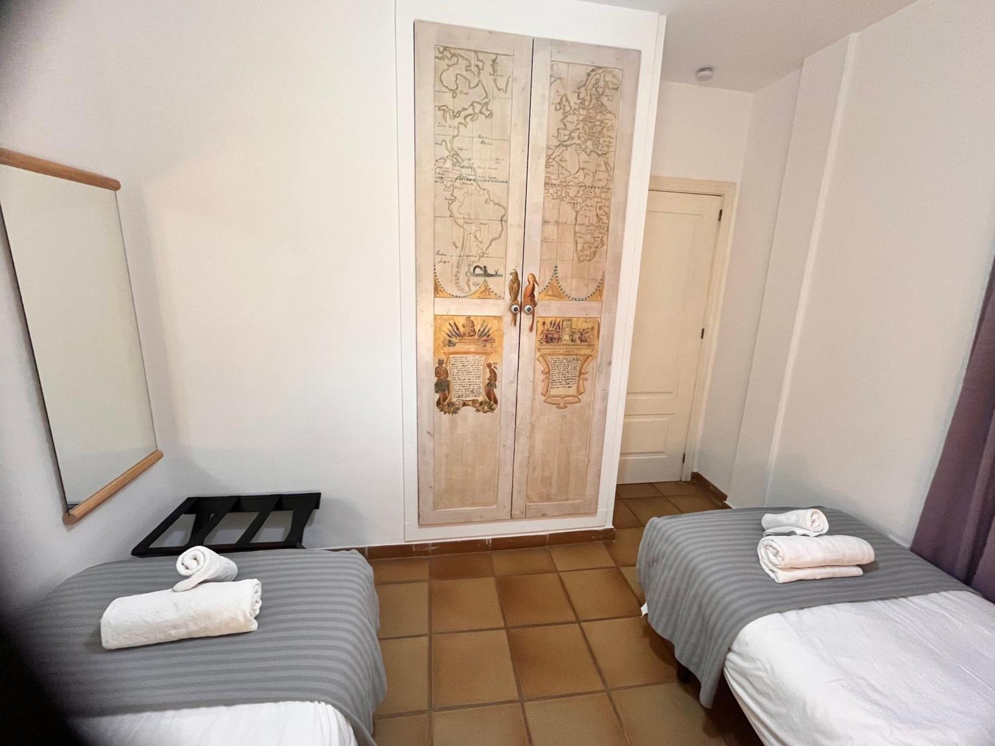 Plaza Espana Family House Seville Luaran gambar